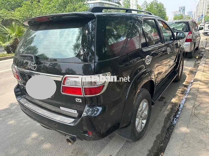 Toyota Fortuner 2009 2.7V - 190000 km