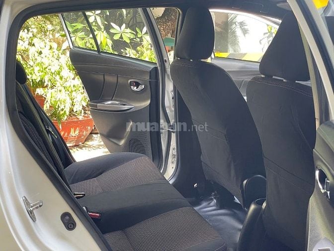 Bán xe Toyota Yaris 1.3G 2016 Một đời chủ (Chủ rất cưng xe)