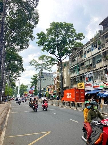 🌷 🌷 🌷 BÁN NHÀ MẶT TIỀN : 136H NGUYỄN TRI PHƯƠNG - P. 9 - Q. 5 - HCM