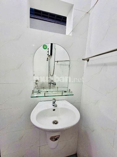 Bán lỗ vốn căn nhà hẻm 1 sẹc Đ.Lê Vĩnh Huy, Củ Chi 86m2 SHR. Giá 660tr