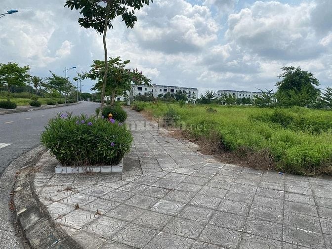 Bán lô đất biệt thự 307,4 m2 KĐT Seoul Ecohome Tràng Duệ, 23 triệu/m2