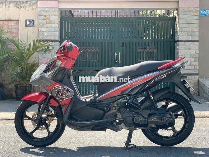 xe novo5 2012 Fi màu đỏ đen xám mới len ken 96 %