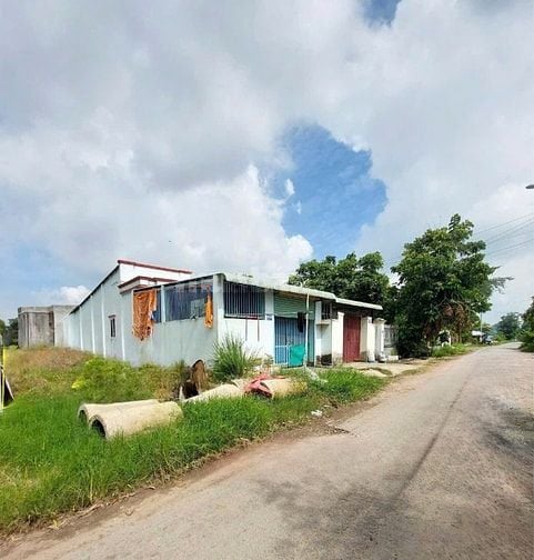 BÁN NGỘP LÔ ĐẤT 140m2 SÁT QL22 THUỘC XÃ TÂN PHÚ TRUNG, CỦ CHI GIÁ 850T