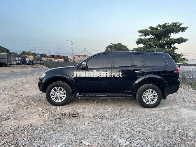 Mitsubishi Pajero Sport 2016 D 4x2 MT - 190000 km