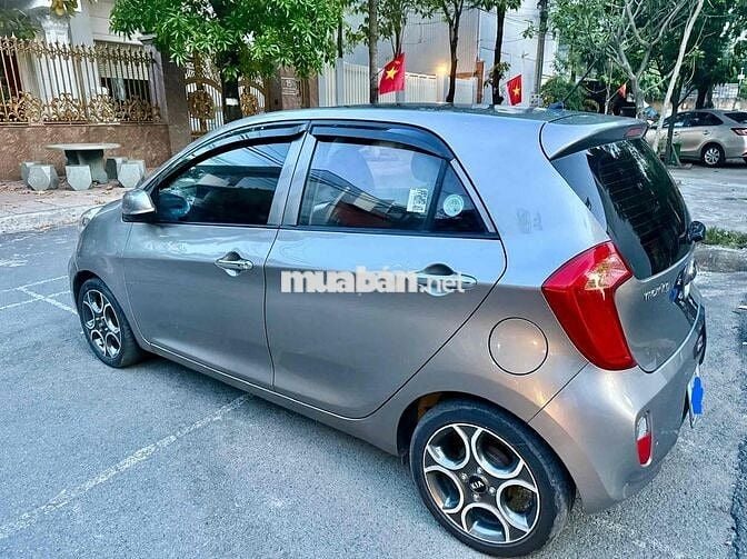 Kia Morning model 2012 1.0 AT - nhập Hàn chính chủ