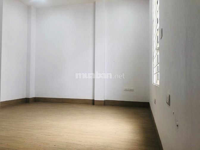 Cho thuê văn phòng tầng 5 nhà số 5, ngó 25,phố Dịch Vọng Hậu,Cầu Giấy,