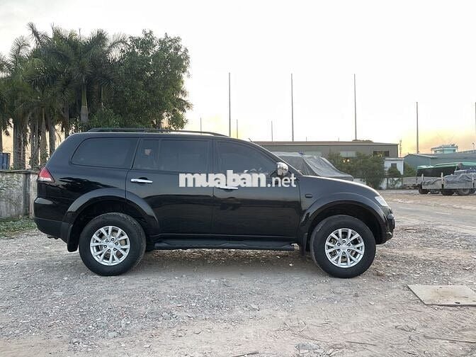 Mitsubishi Pajero Sport 2016 D 4x2 MT - 190000 km