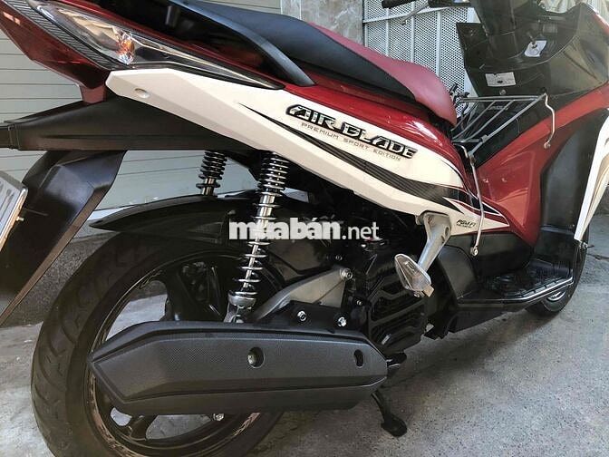 cần bán xe airblade zin đẹp nguyên bản
