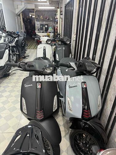 Vespa Sprint , Primavera abs iget và 3vie đủ màu