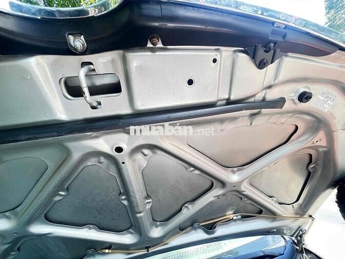 Toyota Innova 2011 G - 120000 km
