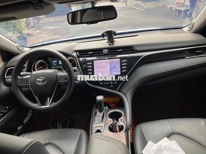 Toyota Camry 2019 2.5Q - 8686 km