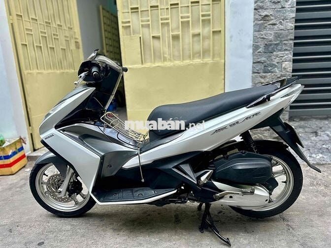 Airblade 125 Bst , xe đẹp máy ngon giấy tờ đầy đủ