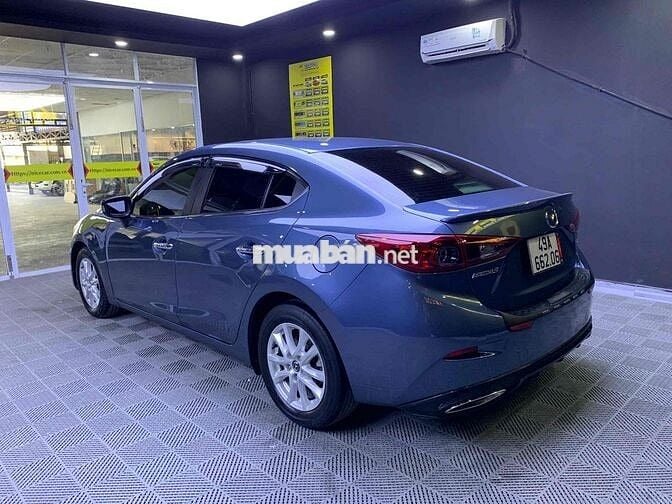 Mazda 3 2017 1.5 Sedan - 78000 km