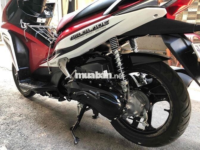 cần bán xe airblade zin đẹp nguyên bản