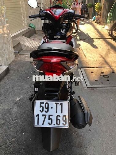 cần bán xe airblade zin đẹp nguyên bản