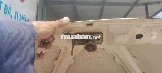 Bán xe matic đời 2004 mới đăng kiểm máy lạnh