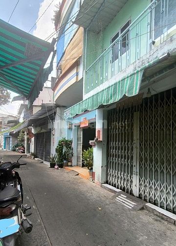 Bán nhà HXH Lạc Long Quân P.3 Quận 11, chỉ 4.6 tỷ