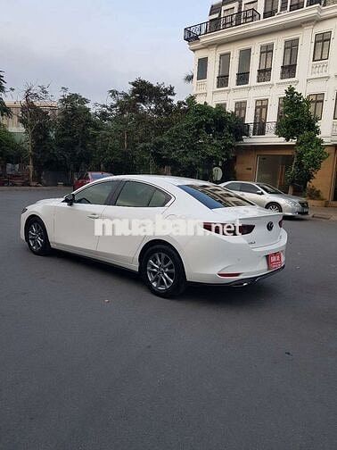 Mazda 3 2023 1.5L Premium - 21000 km