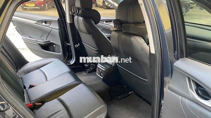 Honda Civic mẫu xe Sedan Kiểu dáng Thể Thao Đẹp