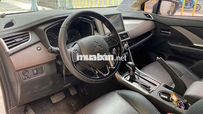 Mitsubishi Xpander Cross Xe 7 Chỗ Gia Đình Giá Tôt