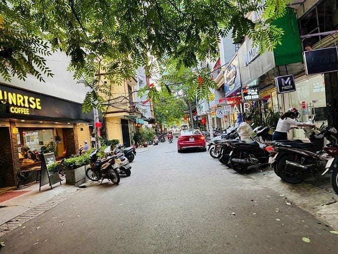  CỰC PHẨM 91 NGUYỄN CHÍ THANH - NGÃ TƯ HUỲNH THÚC KHÁNG - 17,6 TỶ 