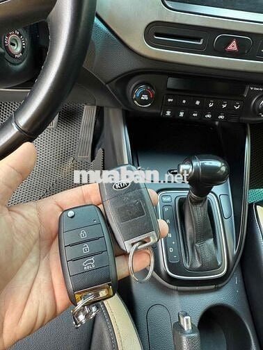 Kia Rondo 2016 1.7 Số tự động máy dầu - 91000 km