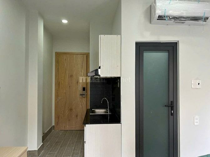 Bán toà CHDV 285 CMT8, Q.10 ngay trụ sở Viettel + Hà Đô Centrosa