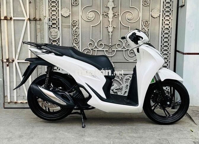 sh 125i mẫu mới trắng đen spoty xe đẹp máy zin 9c