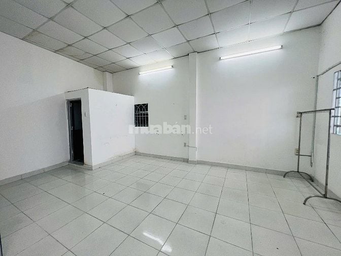 Bán nhà 30m2 trệt lầu 2.49 tỷ Gần Cầu Bình Lợi
