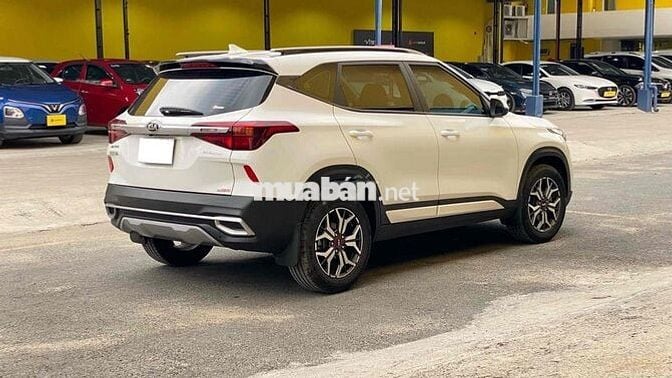 Kia Seltos Deluxe Xe 5 Chỗ Gầm Cao Gia Đình Đẹp