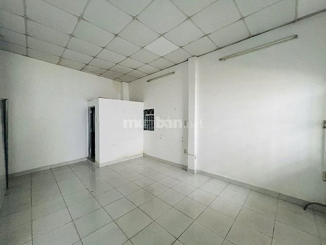 Bán nhà 30m2 trệt lầu 2.49 tỷ Gần Cầu Bình Lợi