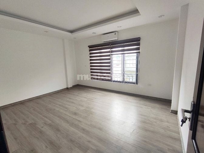 Chính chủ cho thuê nhà Hoàng Đạo Thành-Kim Giang,THANG MÁY.