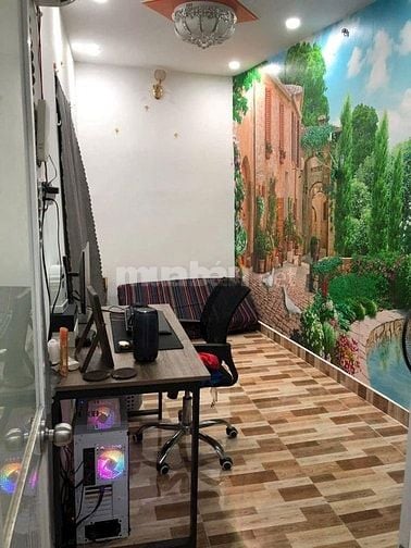 Bán nhà Huỳnh Văn Bánh , P13, 14m2 , 1,75tỷ bớt Lộc . LH 0866408299
