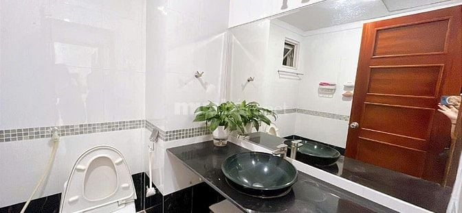 BÁN CĂN HỘ NEW SAIGON - 2PN, 2WC - VIEW ĐẸP , GIÁ CHỈ 3.2 tỷ