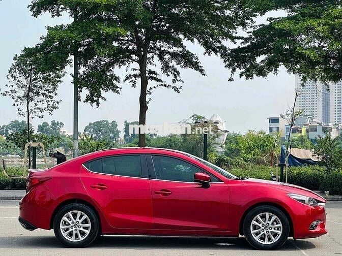 Mazda 3 2018 bản kỉ niệm đã có ghế điện rất mới