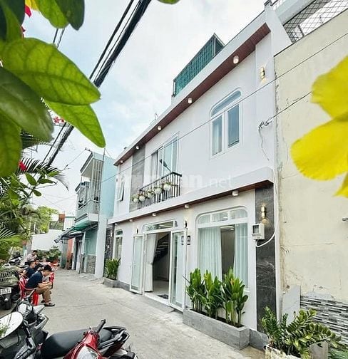 Nhà 8 x 4 đúc 1 trệt 1 lầu hẻm 4m đường số 1 p16 gò vấp 