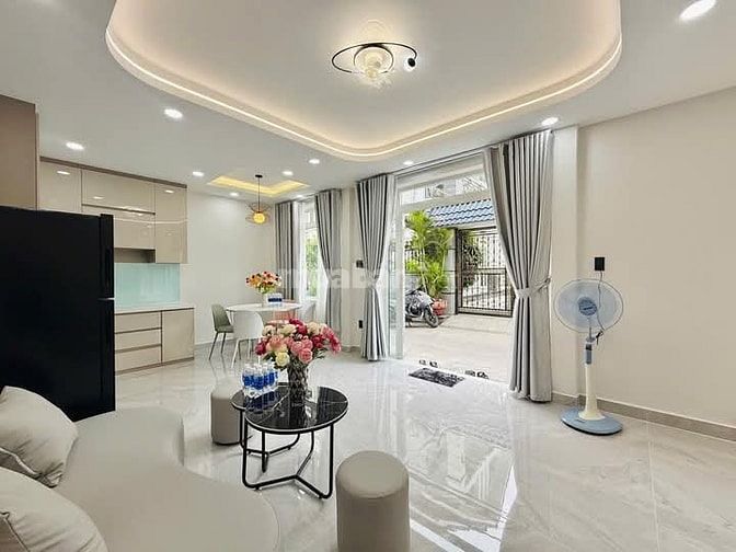 Nhà 8 x 4 đúc 1 trệt 1 lầu hẻm 4m đường số 1 p16 gò vấp 