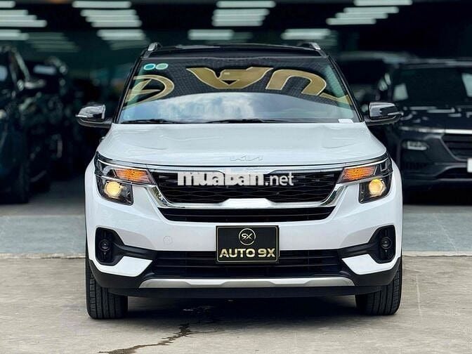 Kia Seltos 2023 Luxury lướt 3.450km tiết kiệm 150🥔