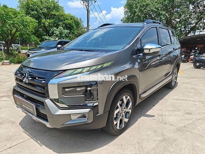 Mitsubishi Xpander Cross 2024  - 5000 km