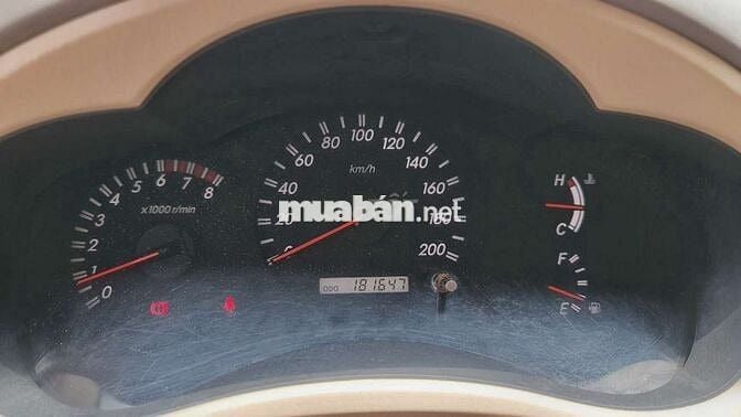 Toyota Innova 2008 G - 180000 km