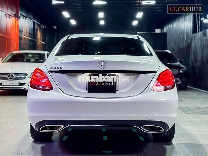Mercedes C200 model 2017 chủ đi giữ gìn kỹ
