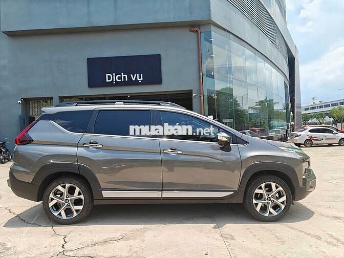 Mitsubishi Xpander Cross 2024  - 5000 km