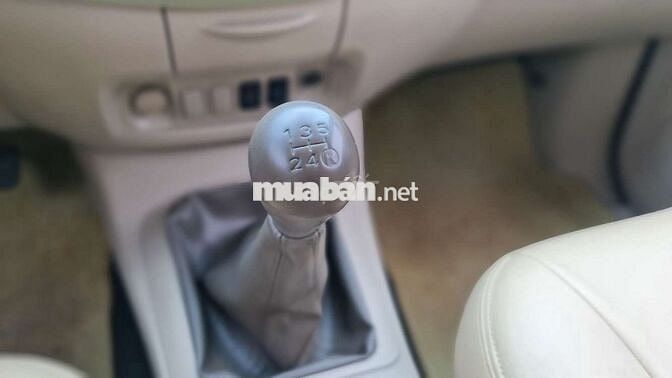 Toyota Innova 2008 G - 180000 km