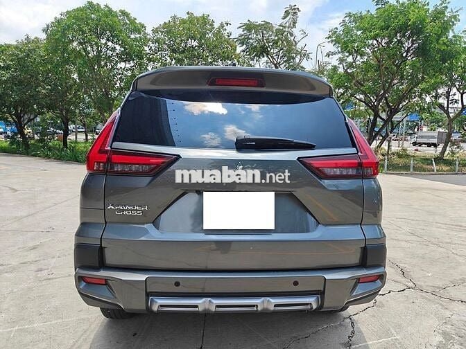 Mitsubishi Xpander Cross 2024  - 5000 km