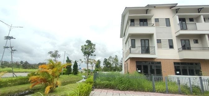 BÁN NHÀ LÔ GÓC  – VỊ TRÍ ĐẮC ĐỊA TẠI CENTA RIVERSIDE TỪ SƠN