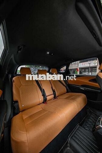 Lexus RX 2023 350 Premium - 17000 km