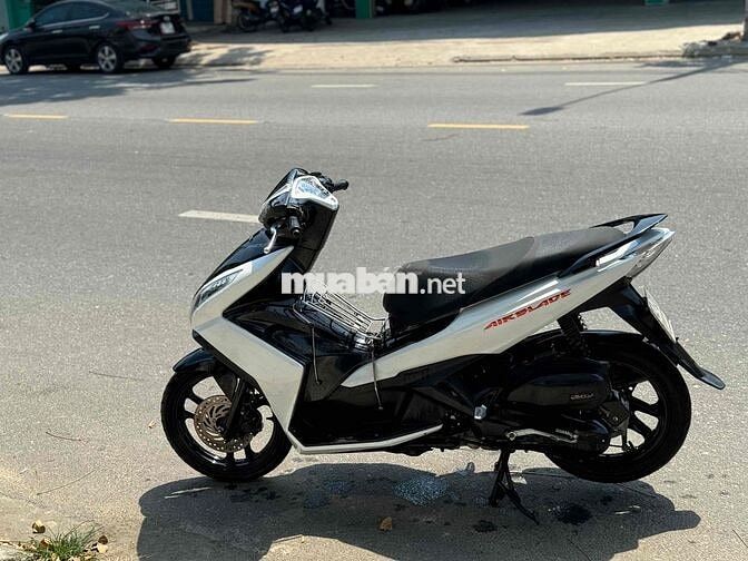 air blade trắng xám siu đẹp ( hỗ trợ góp nợ xấu )