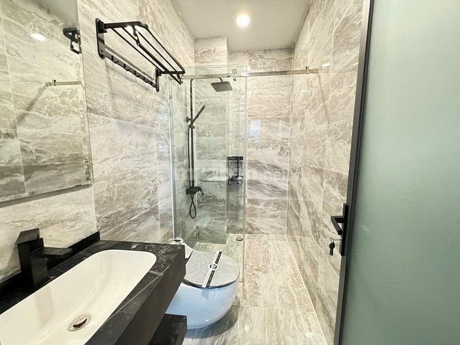 BÁN NHÀ CHÍNH CHỦ – VỊ TRÍ ĐẸP, GIÁ TỐT, SỔ HỒNG RIÊNG 