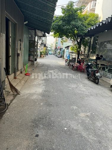 BÁN NHÀ CHÍNH CHỦ – VỊ TRÍ ĐẸP, GIÁ TỐT, SỔ HỒNG RIÊNG 