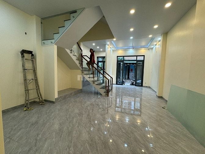 BÁN NHÀ CHÍNH CHỦ – VỊ TRÍ ĐẸP, GIÁ TỐT, SỔ HỒNG RIÊNG 